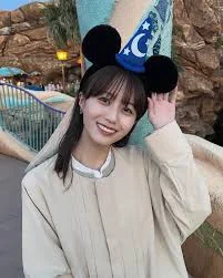 ディズニーを楽しむ榎本ゆいな